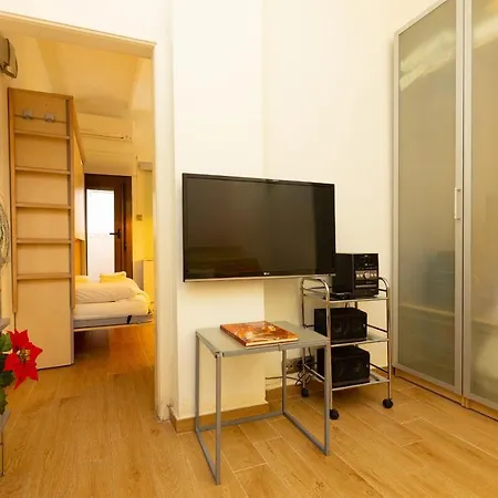 Apartamento Aparteasy - *